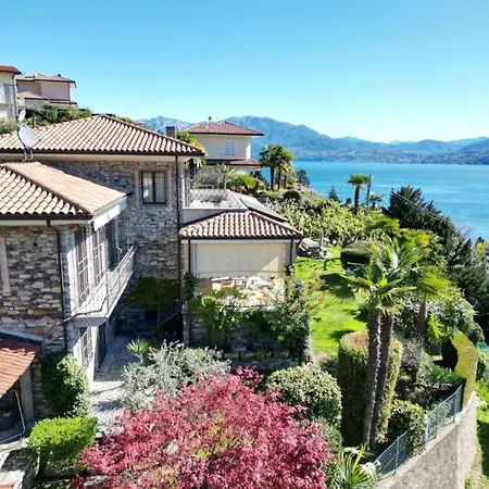 With Panoramic Views For 6 *