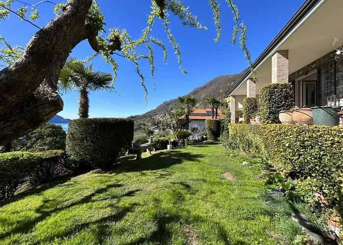 With Panoramic Views For 6 * 오게비오