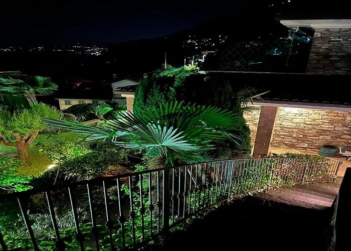 With Panoramic Views For 6 * 오게비오